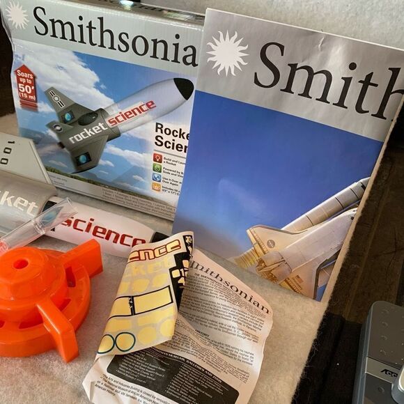 Smithsonian Rocket Science - Picture 4 of 4